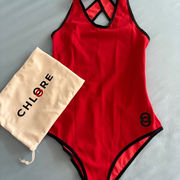 CHLORE SWIMSUIT - Picture 1 of 7